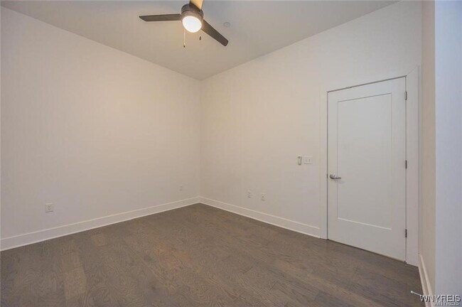 Building Photo - 1020 Elmwood Ave