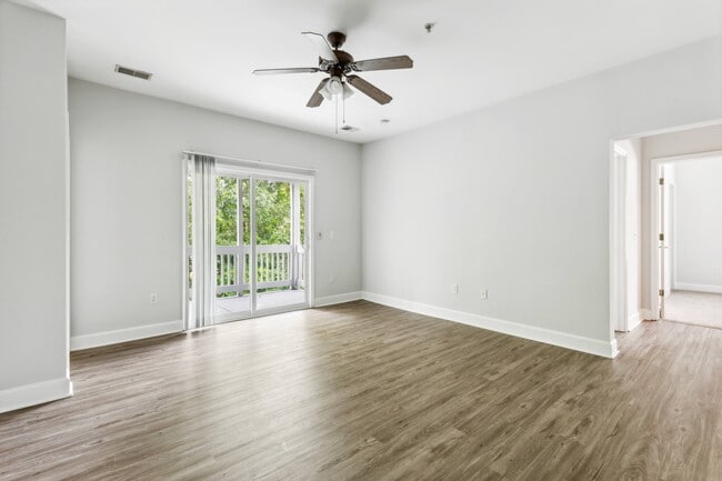 Building Photo - Faris Residences Goose Creek