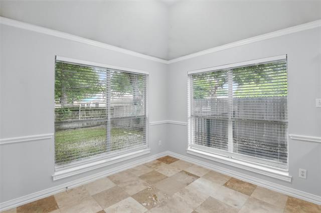 Building Photo - 4101 Hideaway Dr