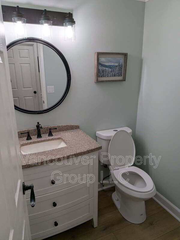 Building Photo - 2821 SE 138th Loop