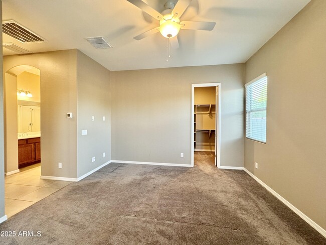 Building Photo - 2575 S Quaintance St