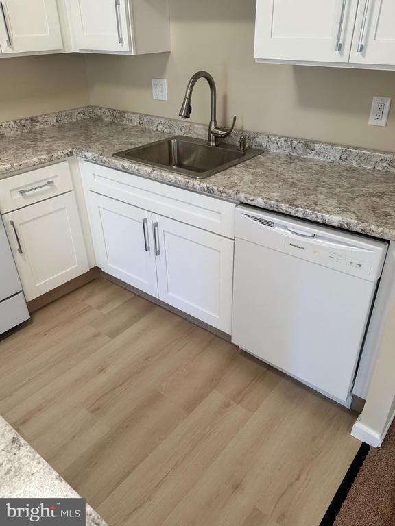 Building Photo - 2525 Welsh Rd