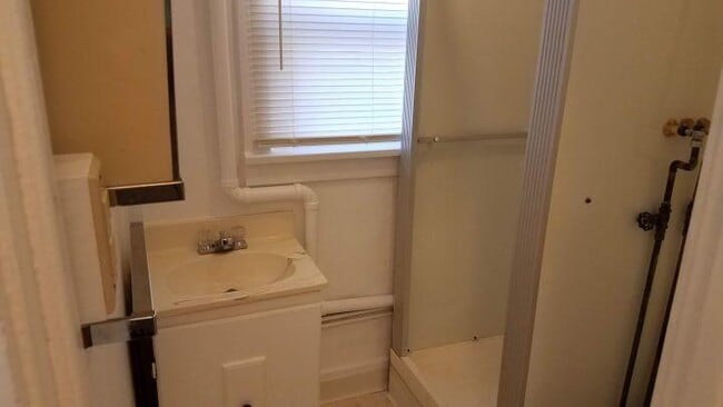 Building Photo - 1 bedroom in Billings MT 59101