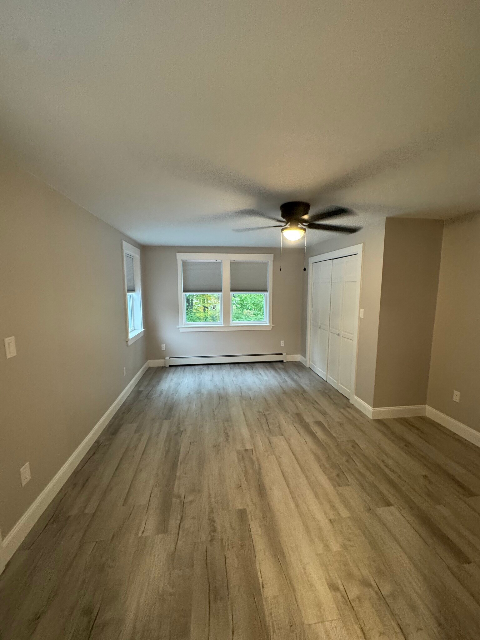 Bedroom - 25 Maple St