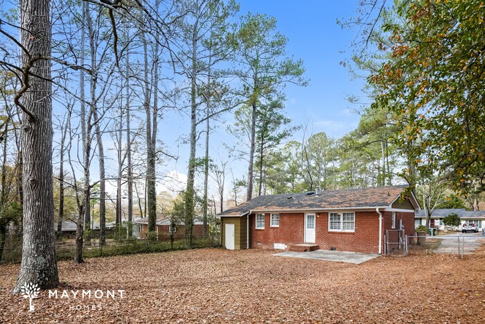 Building Photo - 513 Forest Ridge Rd