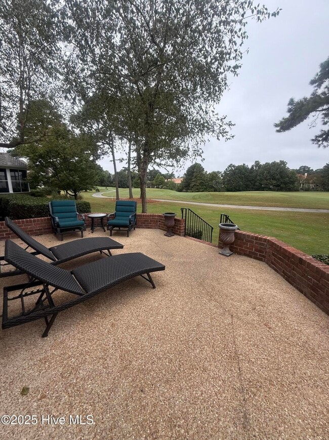 Building Photo - 2105 Lytham Ct