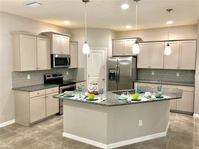 Building Photo - 7904 Timberview Loop