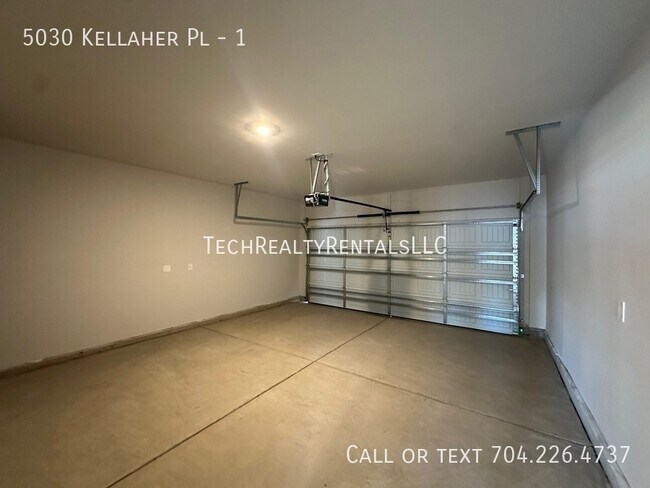 Building Photo - 5030 Kellaher Pl