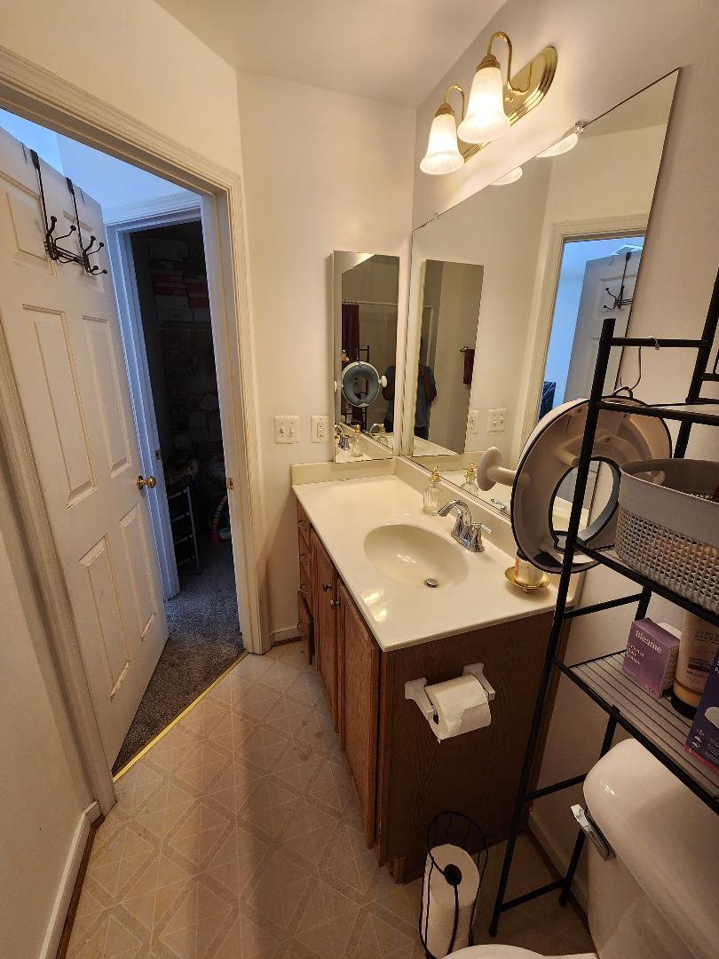 Master Bathroom - 4205 Riding Place Rd