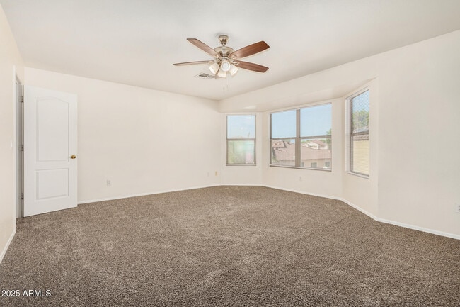 Building Photo - 15554 W Gelding Dr