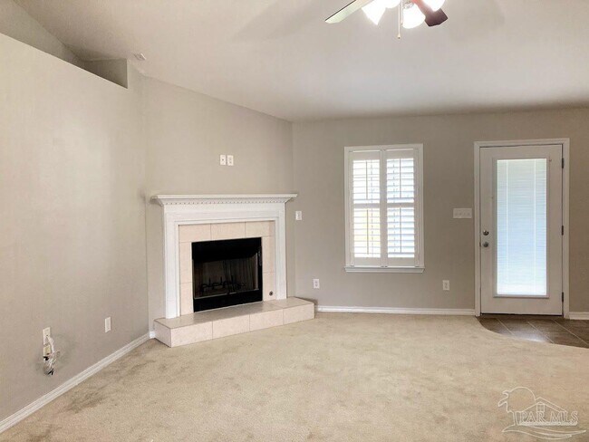 Building Photo - 8770 Kennedy Dr