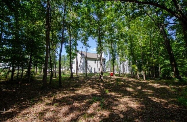 Building Photo - 58 Laurel Cv Dr