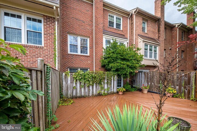 Building Photo - 3133 Windwood Farms Dr