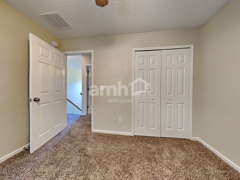 Building Photo - 525 Juniper Spring Ct
