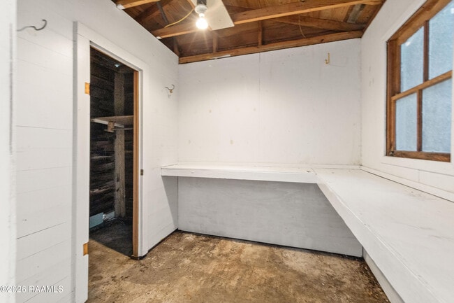 Building Photo - 418 Marguerite Blvd