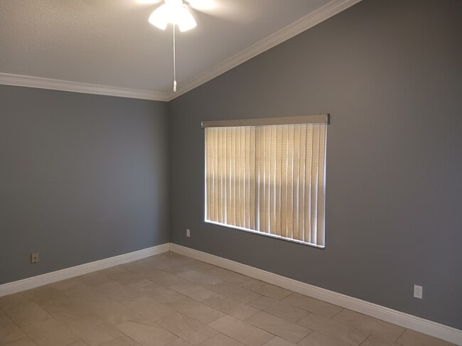 MASTER BEDROOM - 10602 Whitestone Ct