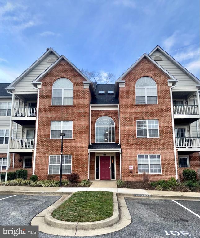 Building Photo - 6000 St Ignatius Dr