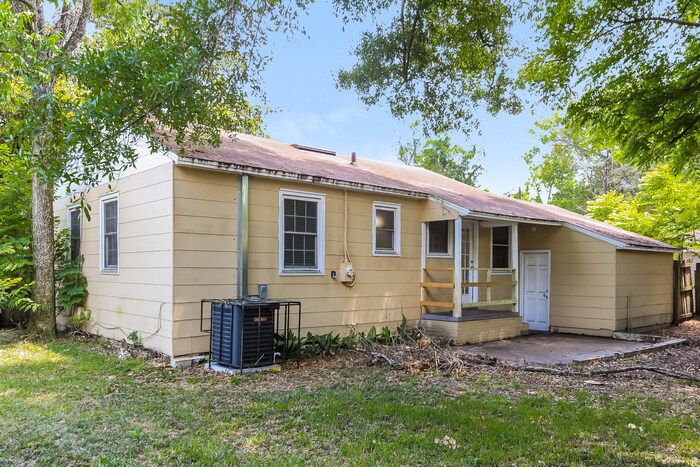 Building Photo - 980 McTyre Ct