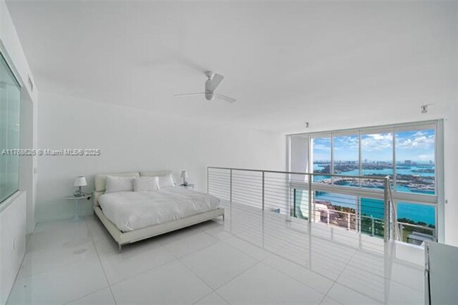 Building Photo - 1040 Biscayne Blvd