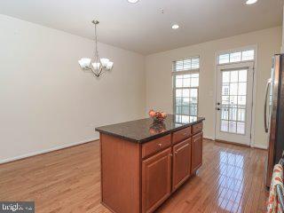 Building Photo - 7721 Duncannon Ln