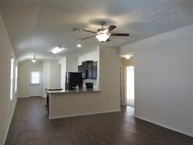 Building Photo - 400 Major Lee Ln