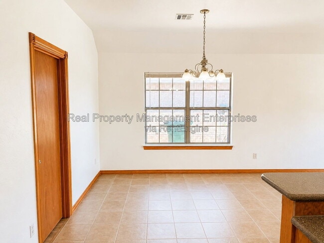 Building Photo - 4713 Castle Bay Cove