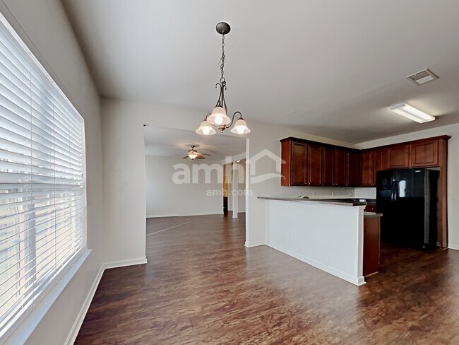 Building Photo - 4158 Elderberry Dr