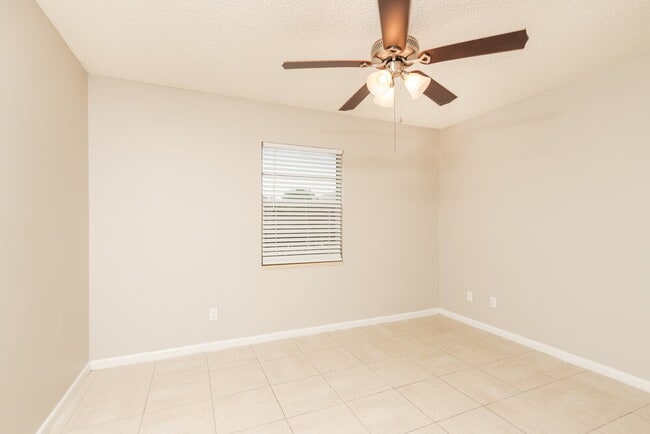 Building Photo - 9285 101st Ave