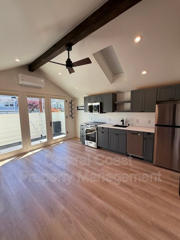 Building Photo - 404 Grand Ave