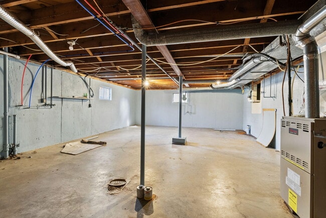 Building Photo - 131 Greenbriar Rd