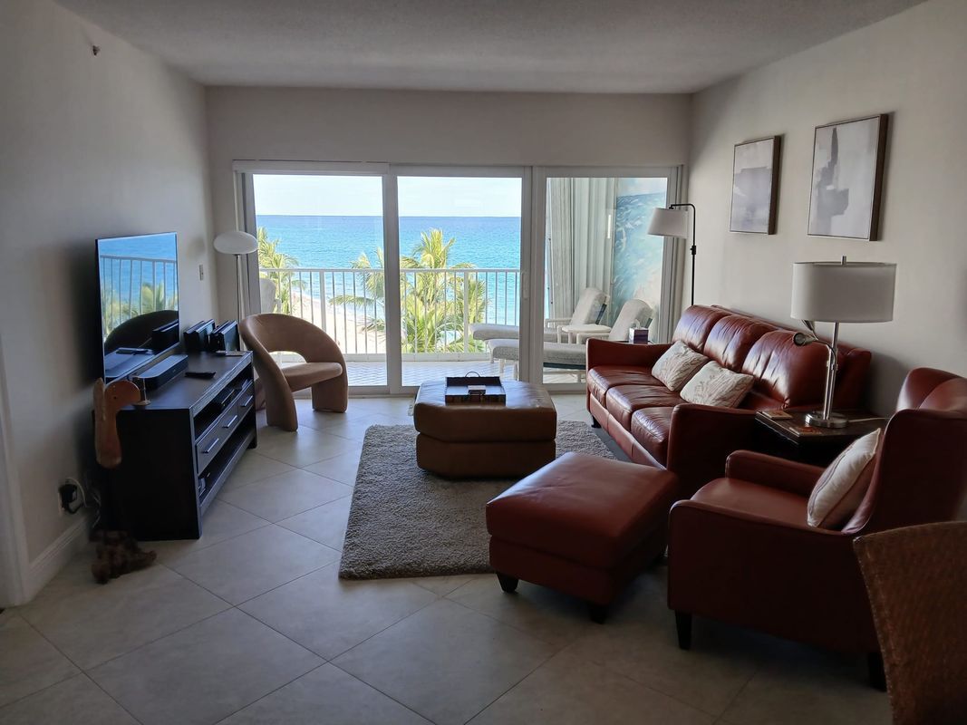 Building Photo - 3101 S Ocean Blvd