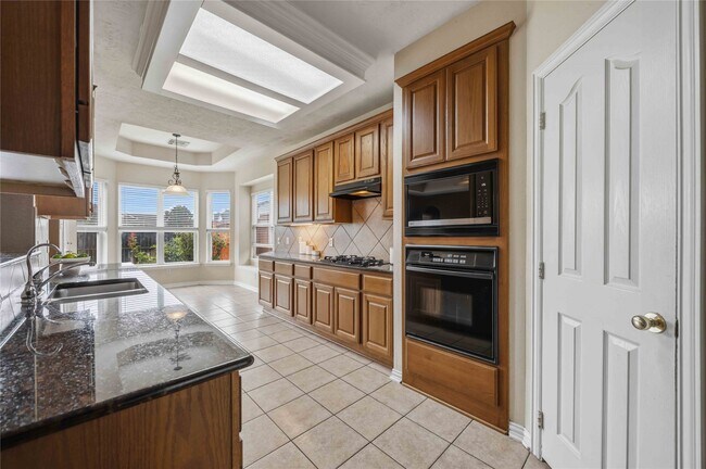 Building Photo - 6642 Redberry Glen Ln