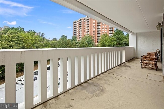 Building Photo - 6101 Edsall Rd