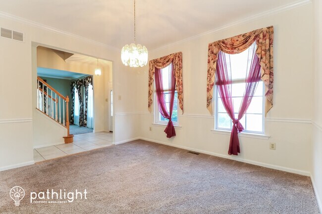 Building Photo - 1366 Jasper Dr, Ambler, PA, 19002