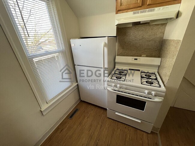 Building Photo - 1220 Hamilton Ave NW