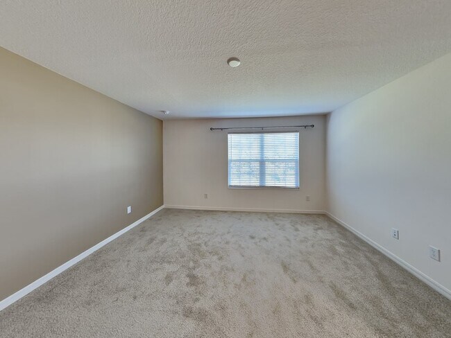 Building Photo - 1615 Cloudy Ct
