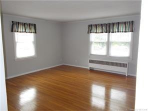 Building Photo - 29 Holmeslea Ct