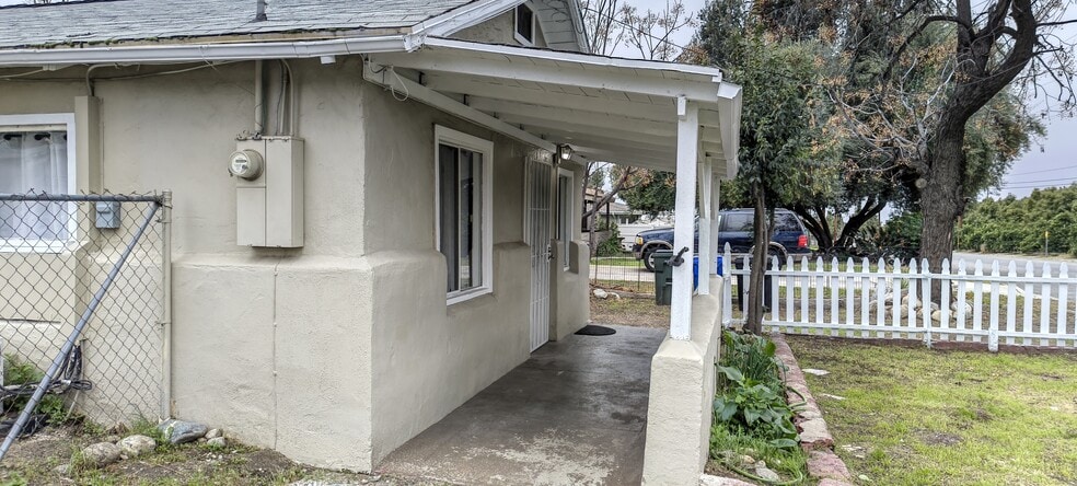 Building Photo - 1720 San Bernardino Ave