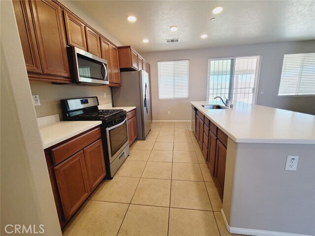 Building Photo - 16192 Mesa Largo St