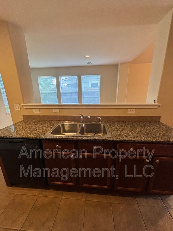 Building Photo - 16027 S 84th E Ave