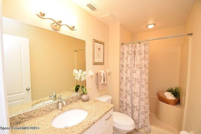 Building Photo - 670 Cedar Side Cir NE