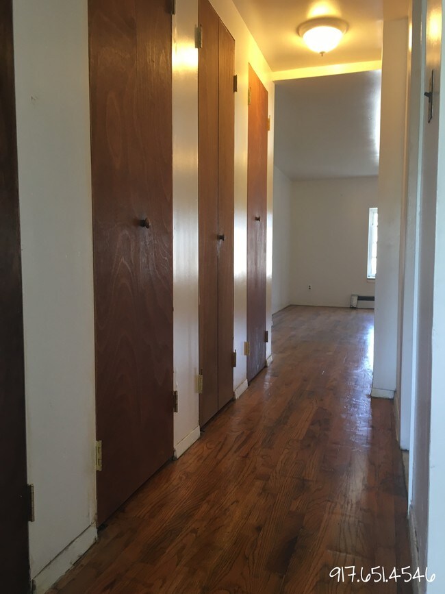 Floorplan - 320 Throop Ave.