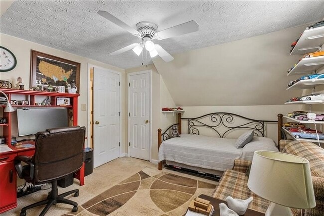 Building Photo - 2660 Windage Dr SW