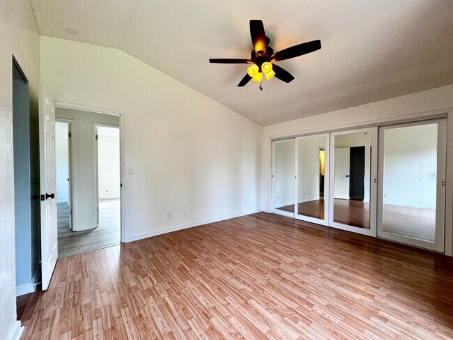 Building Photo - 4501 O’Neill Lane - Coastal comfort, sunny serenity, and the best of Soquel at your doorstep