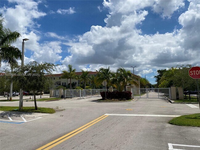 Building Photo - 210 NW 109th Ave