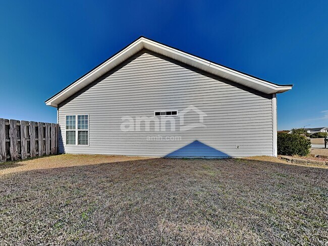 Building Photo - 26 Bay Willow Ct