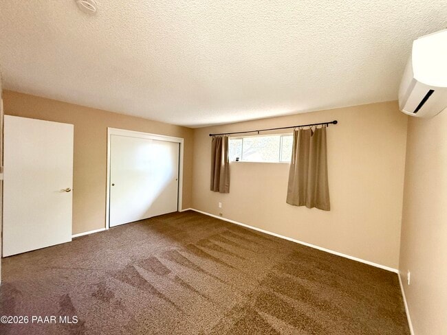 Building Photo - 8411 E Sommer Dr