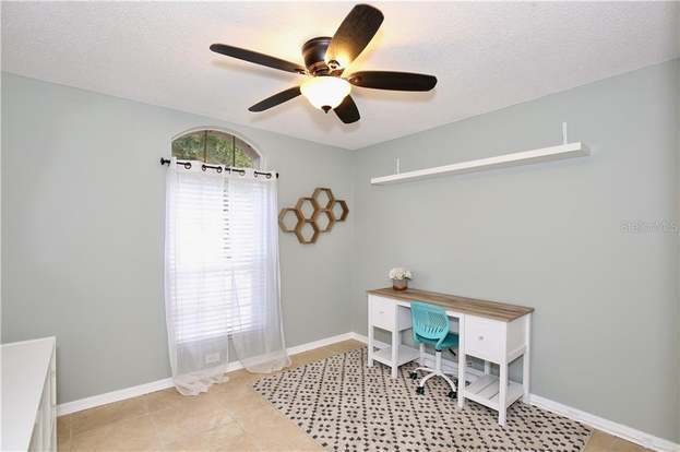 Building Photo - 10005 Cypress Meadows Ln