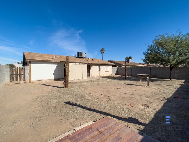 Building Photo - 3 Bed/ 2 Bath Home at McDowell/51st! Move-...