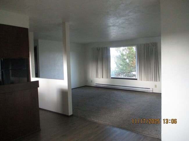 Building Photo - 1128 Ruby Ct